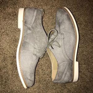 grey oxfords